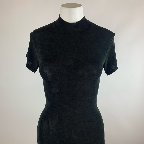 Jonden Tops - Jonden Mock Neck Short Sleeve Top- Small